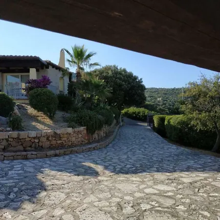 Tra E Porto Rotondo Villa Olbia